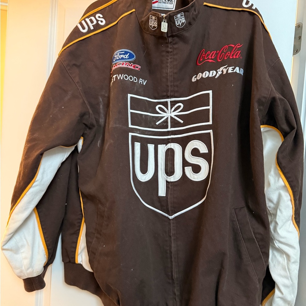 VINTAGE- Brown and White Men's Jacket